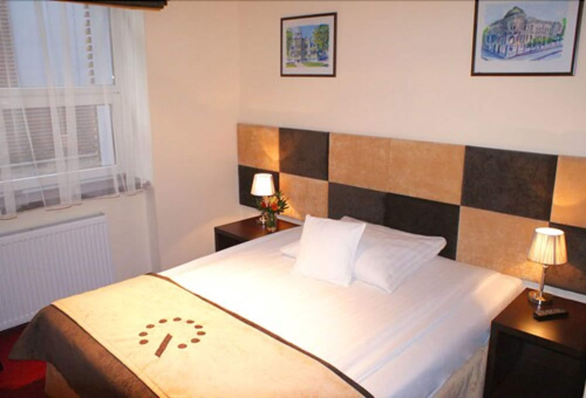 Boutique Hotel's I Milionowa Aparthotel