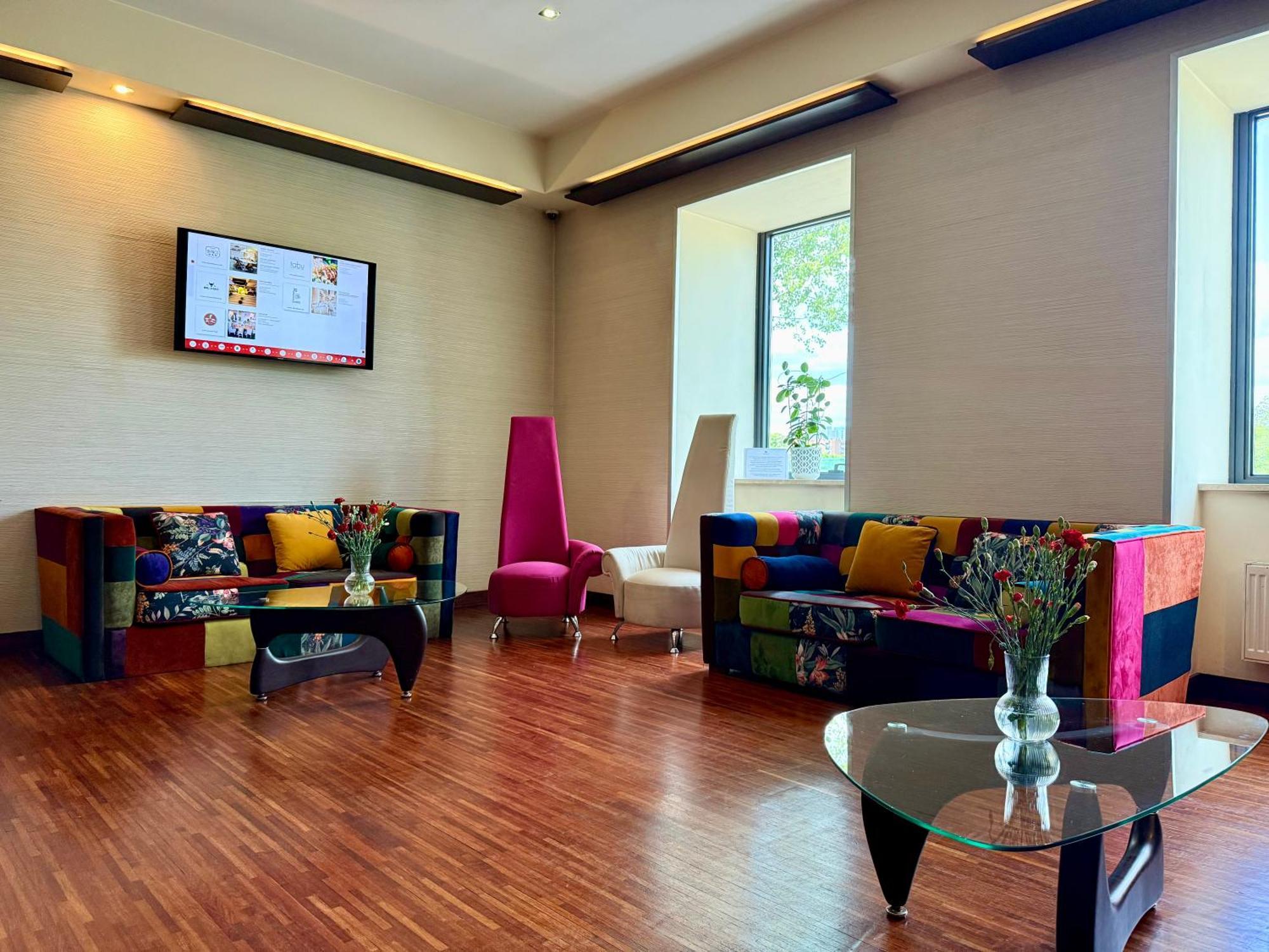 Boutique Hotel's I Milionowa Aparthotel Lodž