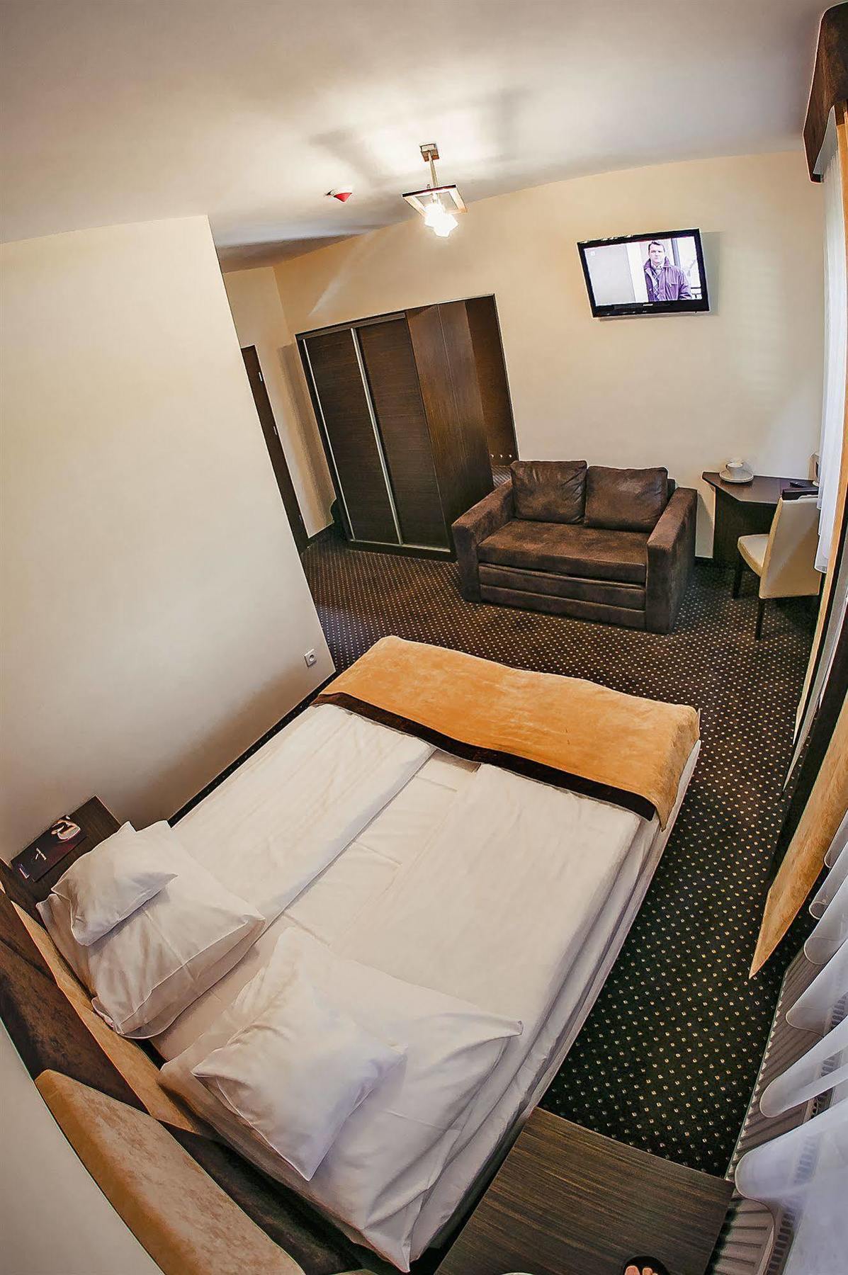 Boutique Hotel's I Milionowa 3*