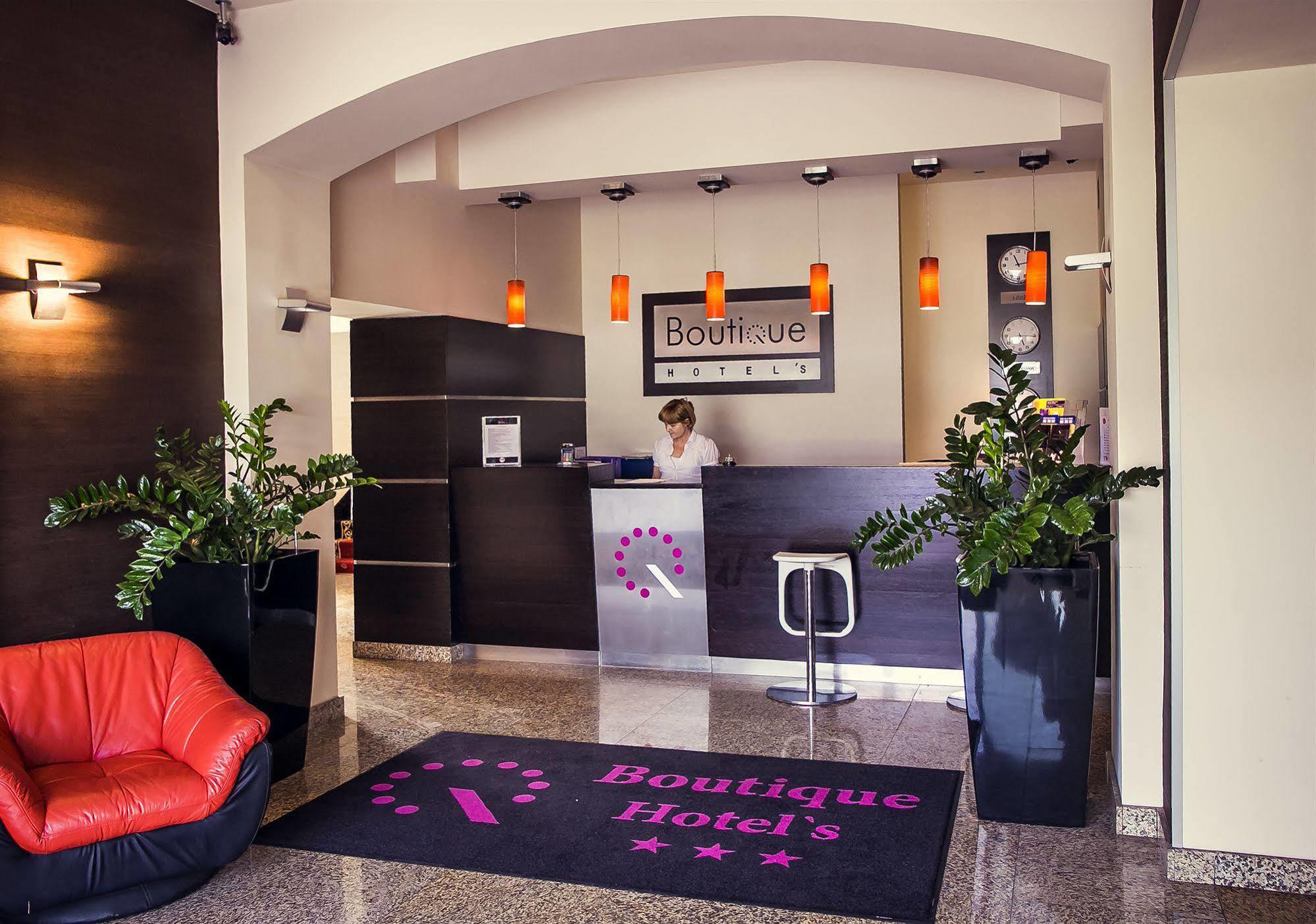 Boutique Hotel's I Milionowa Aparthotel Lodž